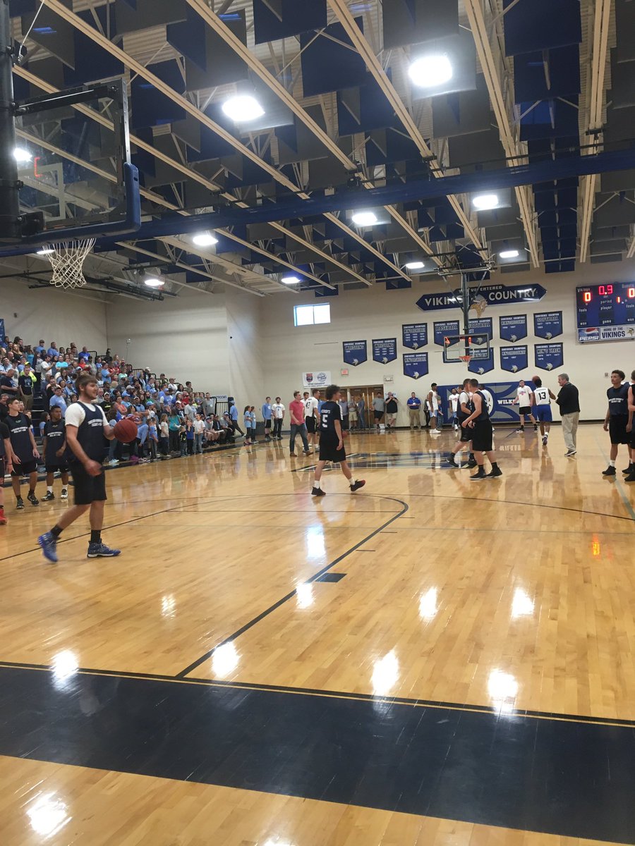 WJP_Sports's tweet photo. About to go #ACCBarnstorming here in Hays https://t.co/HispFLWn87