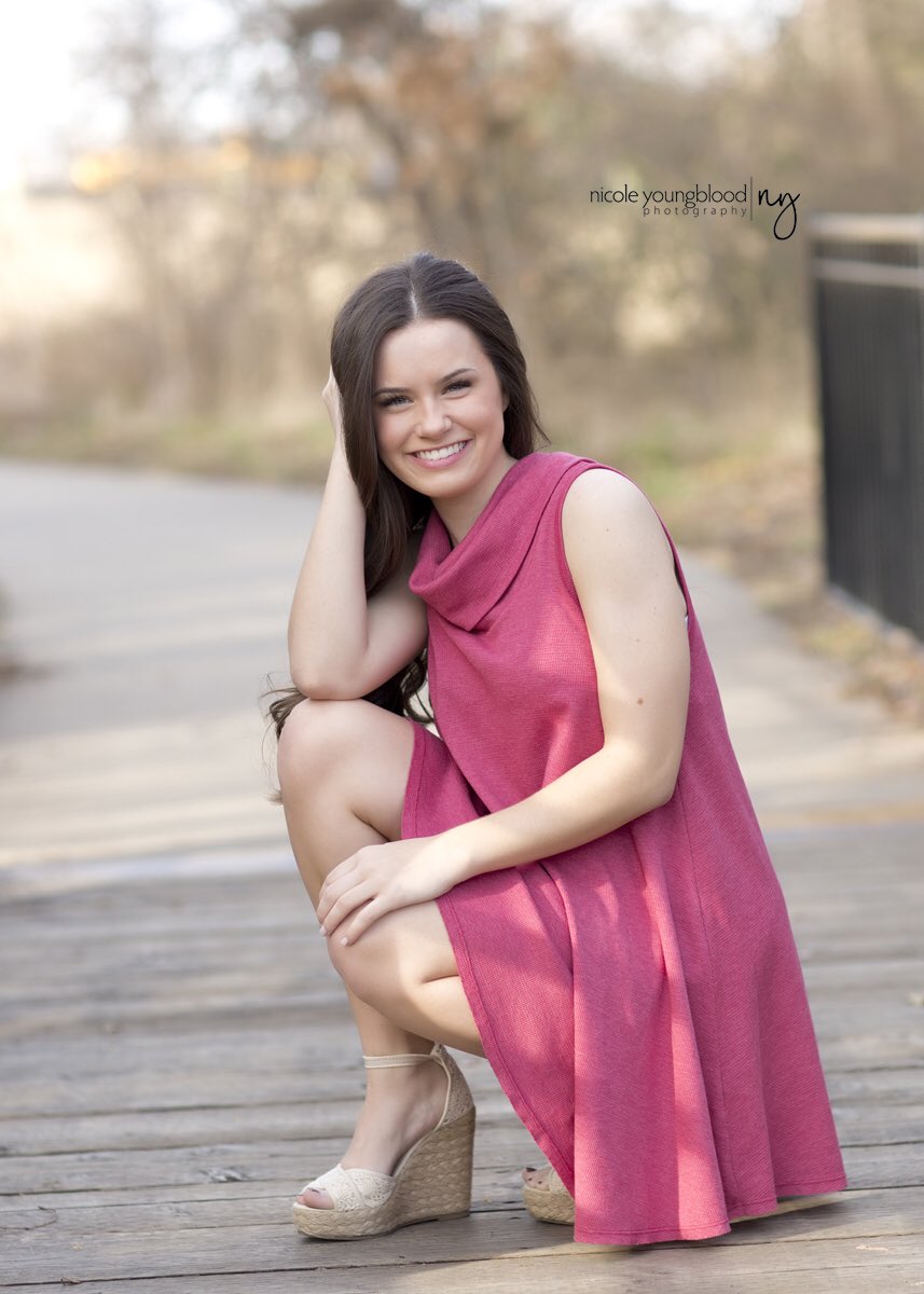 nicoleyphoto's tweet photo. Happy Birthday pretty girl! Hope you've had a great day!! 🎉🎉 https://t.co/lKlsMe92Jj