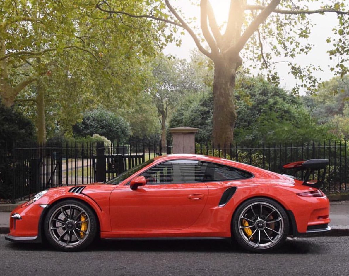 Porsche_Autos's tweet photo. https://t.co/fCVBgd4HF0