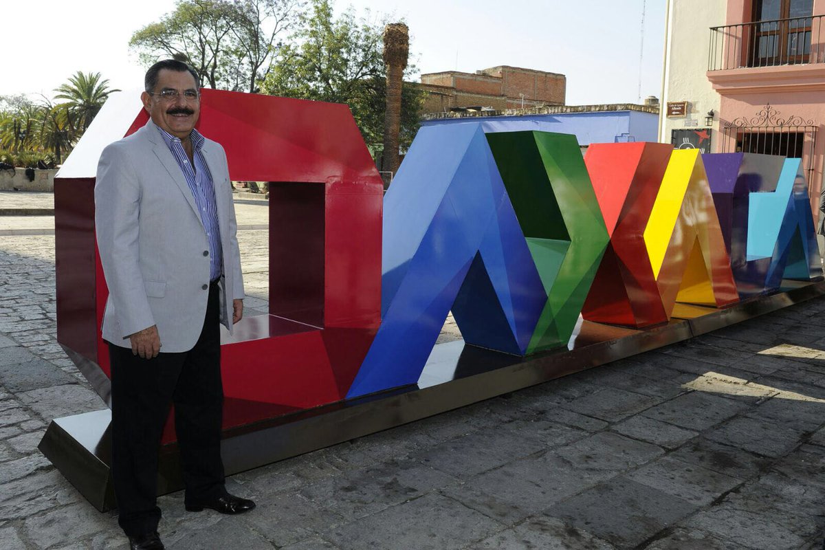 rafavichido's tweet photo. Excelente iniciativa para recuperar el sentido de identidad y pertenencia con nuestra hermosa ciudad de OAXACA.  @GobCdOax @JAHFraguas https://t.co/3S07hZjgoj