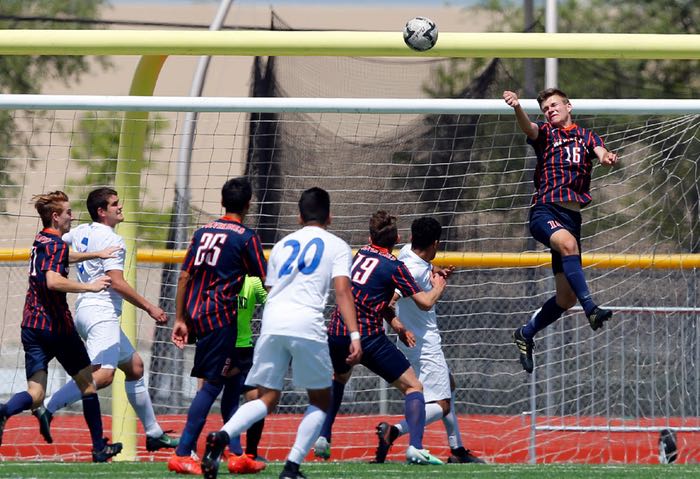 DMNGregRiddle's tweet photo. UPDATED Statewide @uiltexas boys soccer regional final results from @SportsDayHS. See which teams are going to state https://t.co/wiNQPfwtwM https://t.co/nLn9m6te6b