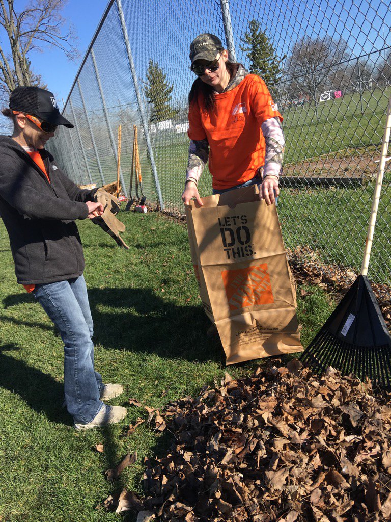 Diana_T_Tran's tweet image. Freight 💪rocking it out #opsStrong #bringabuddy @TeamDepot @Chuck_1971_88 @troyer_paige @Dave_Dawber @kelly_mayhall