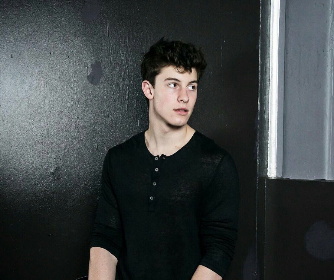 DivulgueShawn's tweet photo. Fiu fiu

#ShawnMendes "Treat You Better" #TheBestest @radiodisney https://t.co/q7Gh1V14LM