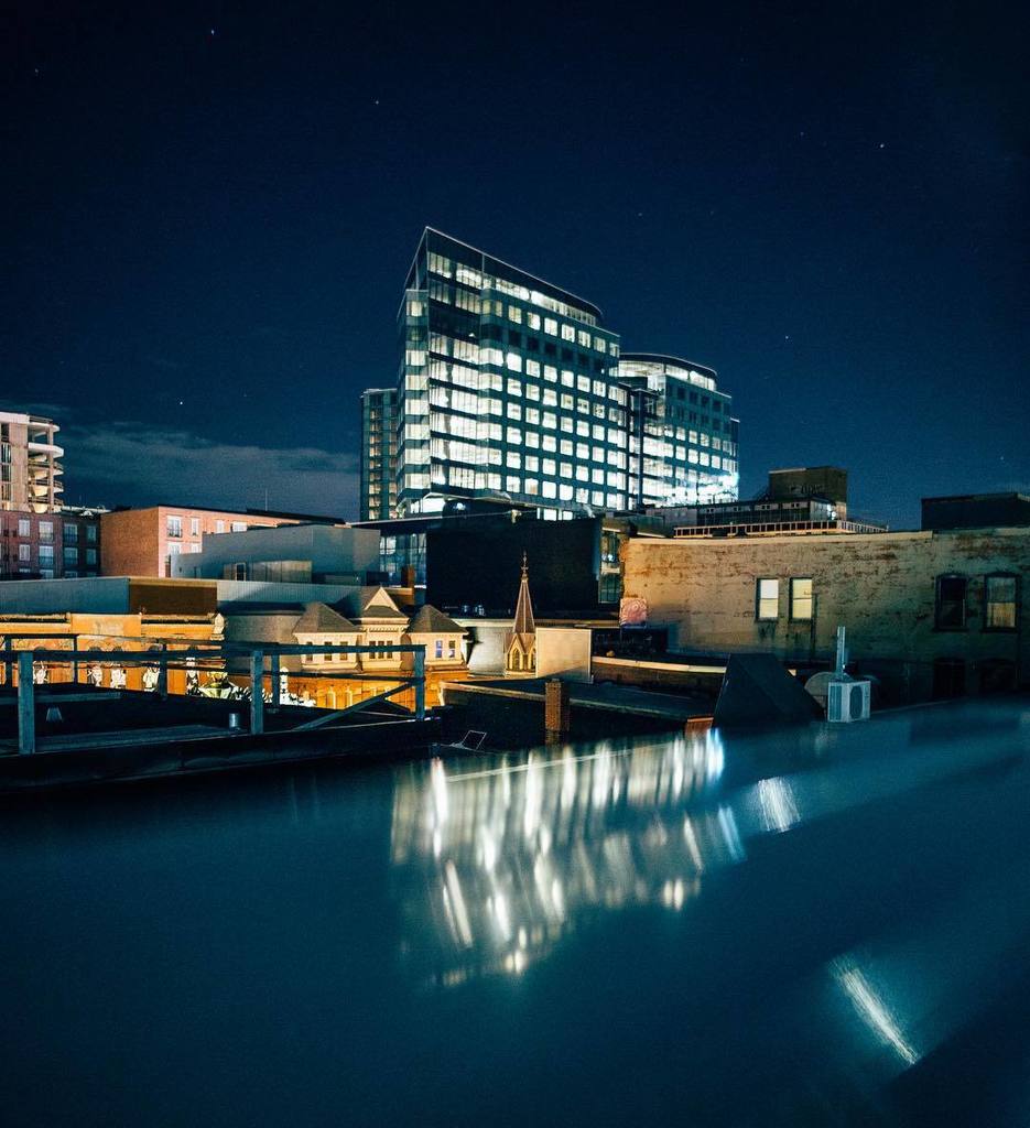 Scottophoto's tweet photo. 🥂Champagne Super Nova Center🥂 #novacenter #halifax #halifaxnoise #halifaxarchitecture #canadianarchitecture #archi… https://t.co/hxDfZ8wIZS https://t.co/xUQOfznoKS