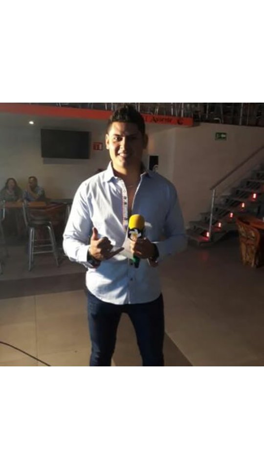 ana_bdzz's tweet photo. @JorgeTorvay SubaleeComparree! ❤ https://t.co/PC8GqT9dOH