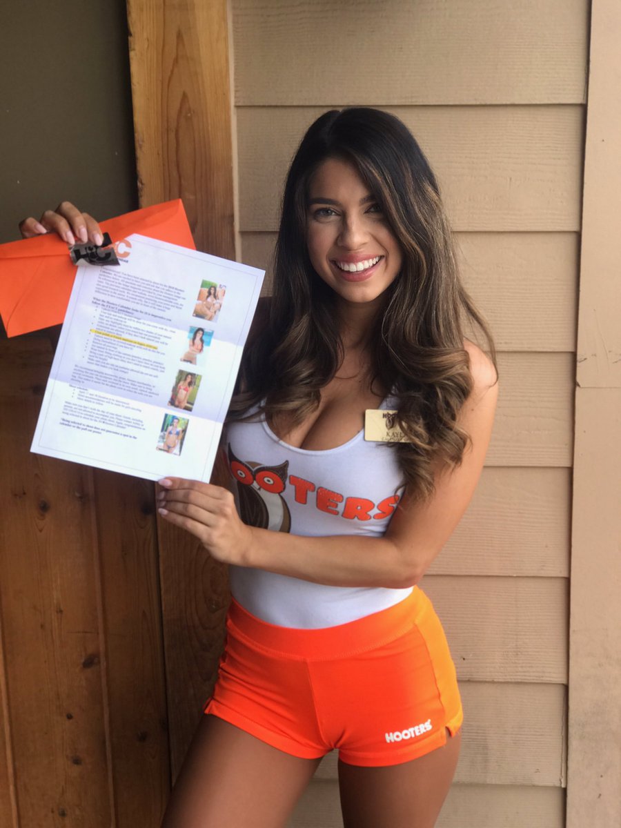 Hooters Arizona on X: HootersGirl Kayla from Hooters Metro Center is all  ready to shoot for the 2018 calendar Congratulations to her! #hottiestatus  t.co00qKimce1V  X