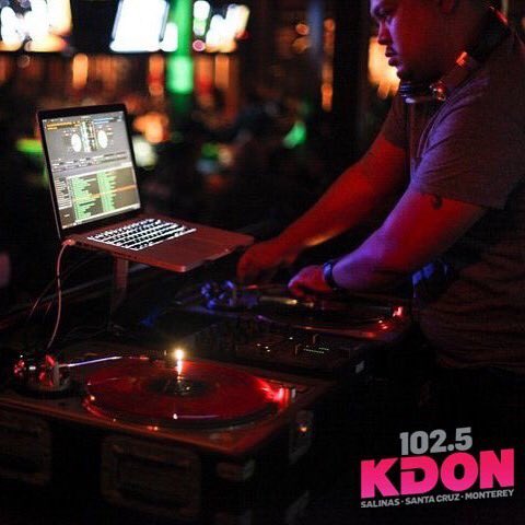 djrenbarrera's tweet photo. Yup,tonight new time from 9pm-10pm.Tune or Log in. #mixshowdj #onair #radiolife  #throwbackphoto @1025KDON @iHeartRadio https://t.co/xBP7e4g82j