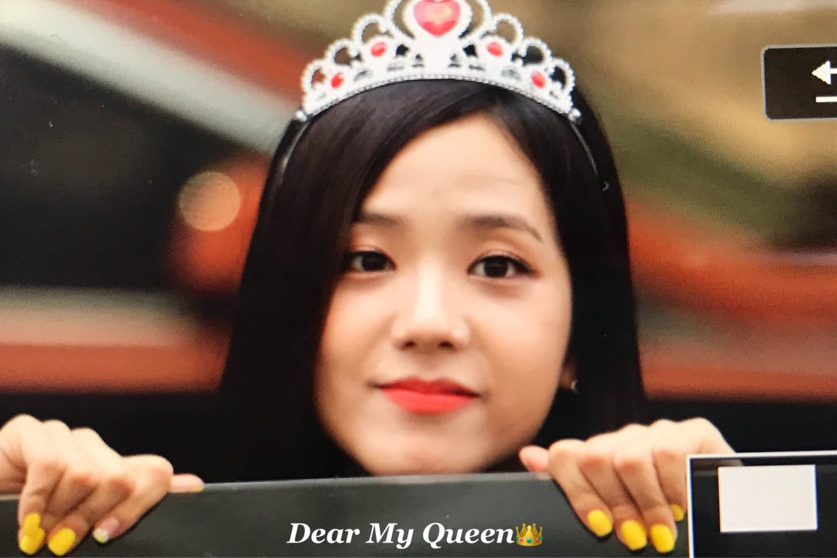 kimjisoo103's tweet photo. 170409 인가퇴근 블랙핑크 지수
공츄님😭
#blackpink #jisoo https://t.co/jMRmbQKekr