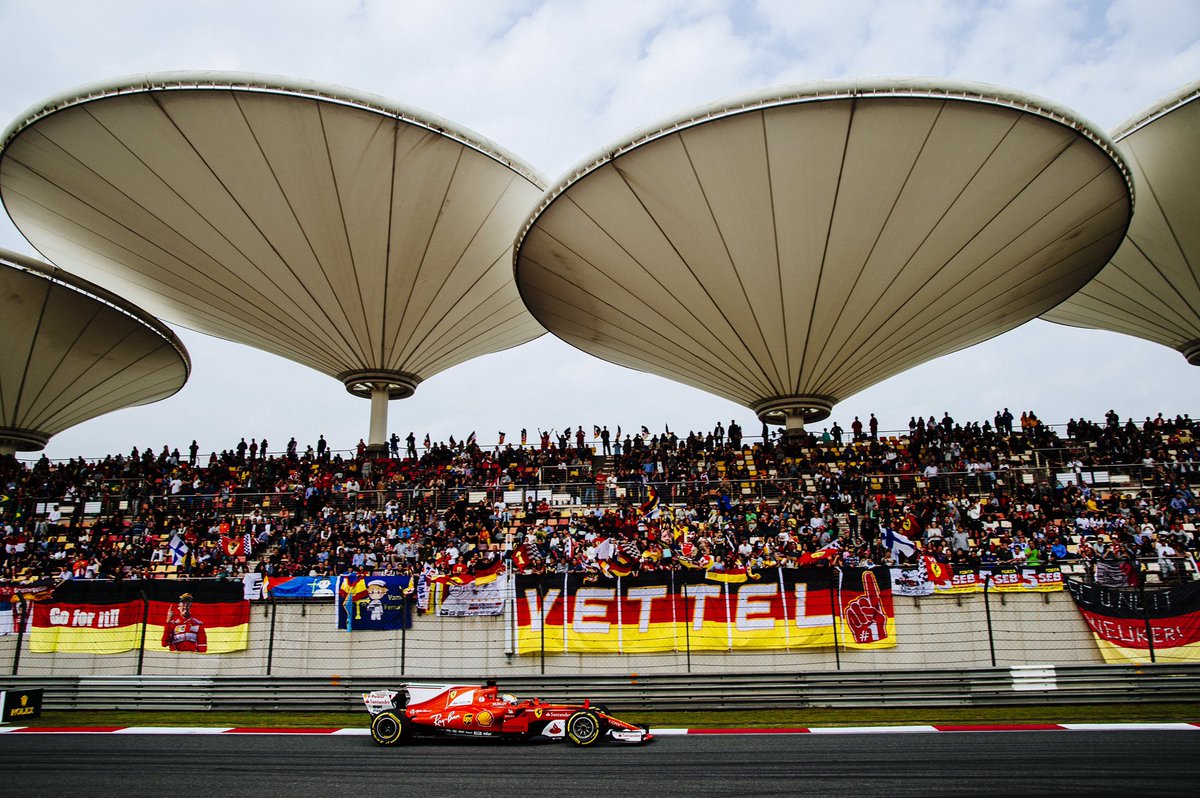 ScuderiaFerrari's tweet photo. #Seb5 overtook VER 👏🏼👏🏼👏🏼  #Seb5 Is P2!! #ChineseGP #ForzaFerrari https://t.co/wf4CMZYScf
