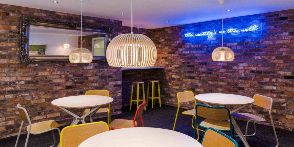 Now wouldn't Monday seem more tempting if you were spending it here…?