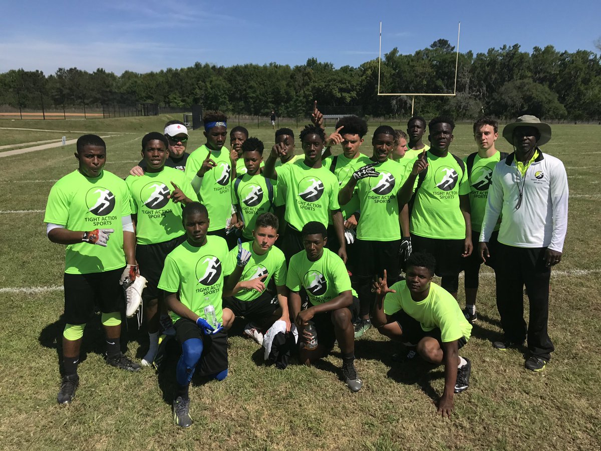 sammaddie29's tweet photo. We showed up in #Tallahassee and these guys showed up and balled out. Great seeing you guys. @SamsPowerPlayer @NFA7v7 #FutureStars2017 https://t.co/W5bpounbd7
