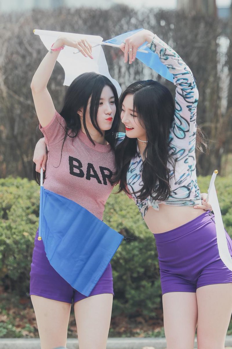 jufiliet's tweet photo. Kyulkyung_Intl: [FANTAKEN] 170408 - PRISTIN Mini Fanmeeting
© ggo_ong
#시연 #주결경 #PRISTIN #프리스틴 https://t.co/OA0cCqL834