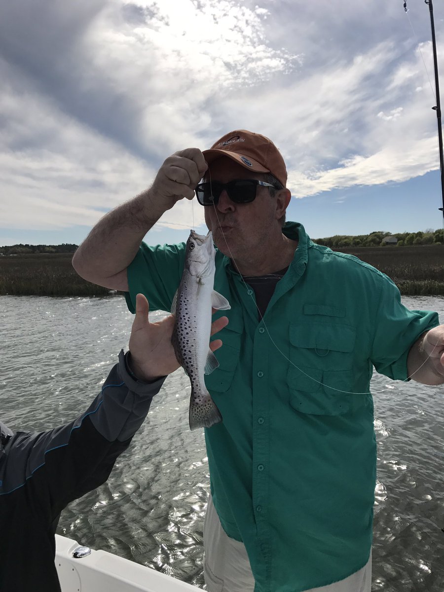Fun afternoon on the water in Charleston w/ <a href="/HawkeyeThayer/">Matt Thayer</a>. Slayed some Trout and Flounder, then the same <a href="/jimnnicksbbq/">Jim 'N Nick's Bar-B-Q</a>. Heck of a day!