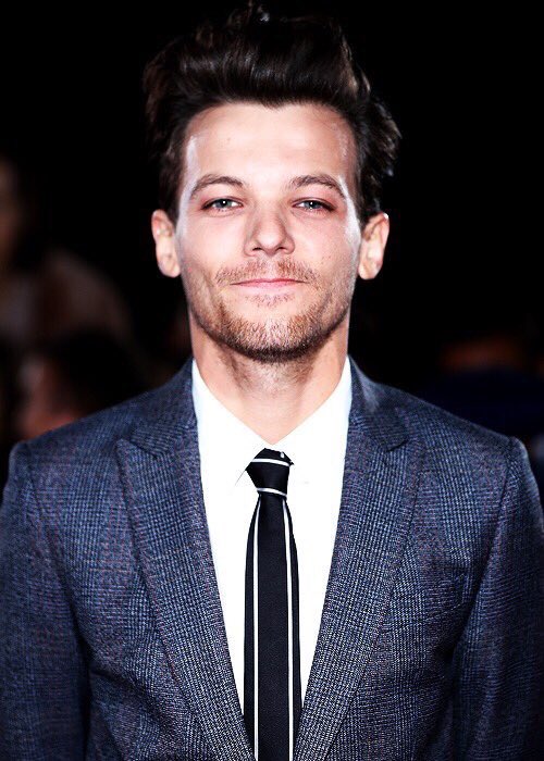 NHMXUpdates's tweet photo. Ganas de meterlo en una cajita para protegerlo de todo
ONED RTFM
#StevAoki & #LouisTomlinson "Just Hold On" #Mashup @radiodisney https://t.co/wX8G0GfvUS