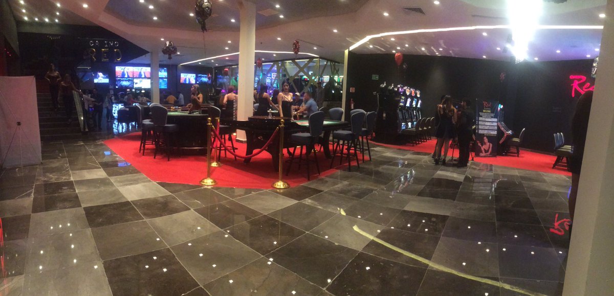 espacioportadas's tweet photo. #AlMomento vive el box desde el #RedCasinoOasis #OasisCancun #OasisArena #CasinoOasis #CancunCasinoOasis
@vivoencancun
@jmartinsamano https://t.co/VrO4EhuvRV