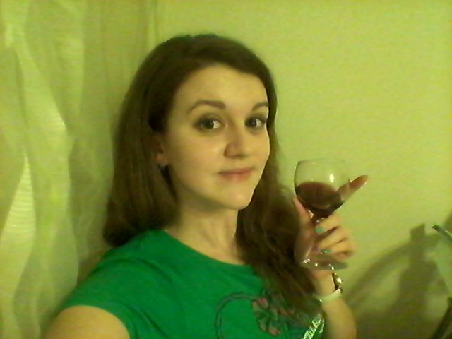 Очень грустно, когда он тебе нужен, а ты ему нет.