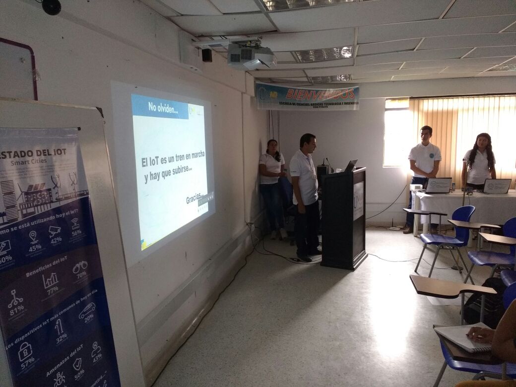 cmarceladiazs's tweet photo. Ingenieros @MLORENAZR y @dinava02 hablaron sobre aplicaciones IoT en @unadpitalito de la @UniversidadUNAD en el marco del evento #iotday https://t.co/7AjN4Vep60