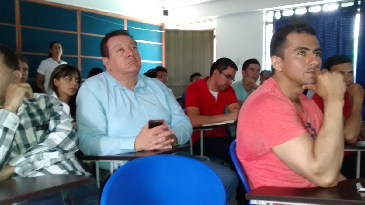 cmarceladiazs's tweet photo. @jaimetic Gestor MinTic Huila en evento #iotday desde @unadpitalito . @Ministerio_TIC siempre aliado con @UniversidadUNAD @SIoTec_UNAD https://t.co/gZ6NCK2fLu