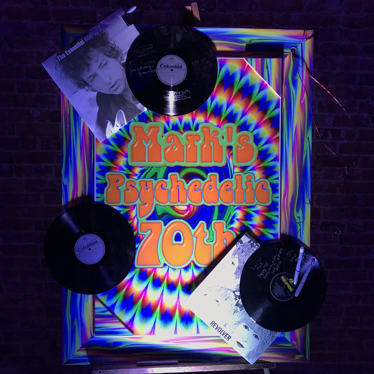 mashbooths's tweet photo. Groovy Baby #birthday #psychedelic #70s #nyc #nailedit https://t.co/kFTtUUidaZ