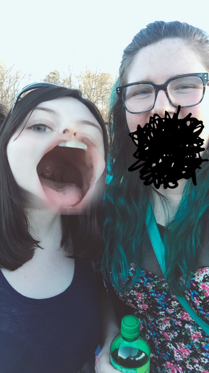 muchpizza's tweet photo. don't tell her but i miss my east coast me :////// https://t.co/ZsCVBeiEVC