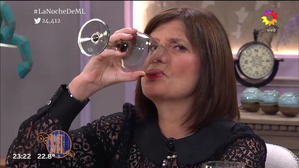 elcosodelapizza's tweet photo. - Che me convidas un poco?
- https://t.co/msWwgOVsTY