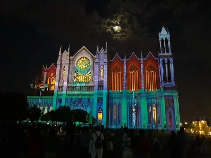 GloriaCan0's tweet photo. Vídeo Mapping "Memoria en Movimiento"  en Expiatorio a partir de hoy. #SemanaSanta y Pascua @turismo_leon @municipio_leon #TurismoLeón https://t.co/f9e6MYOTeX
