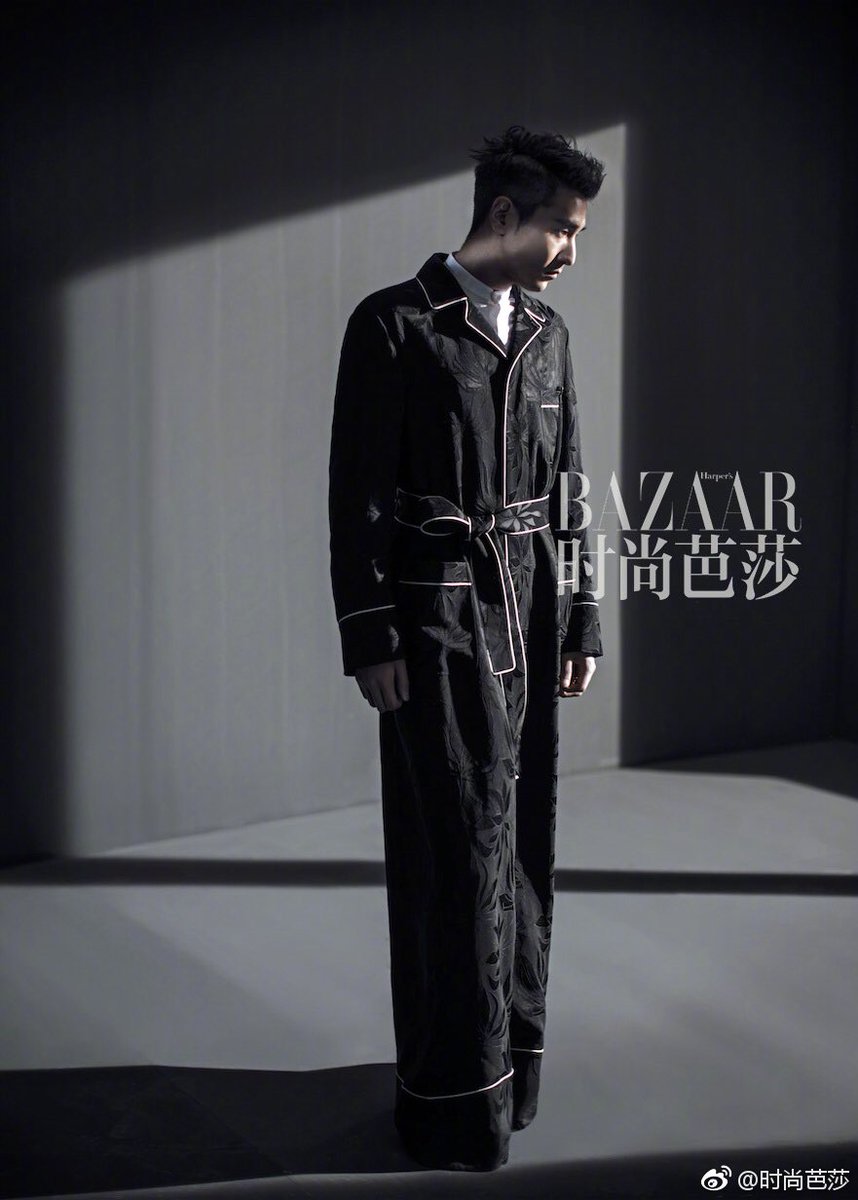 dramapotatoe's tweet photo. #MarkChao for Bazaar - May issue.
#三生三世十里桃花 #EternalLove #cdrama #tenmilesofpeachblossom #赵又廷 #zhaoyouting #tltwtmpb #markzhao #杨幂 #yangmi https://t.co/t3WMHBFzcn