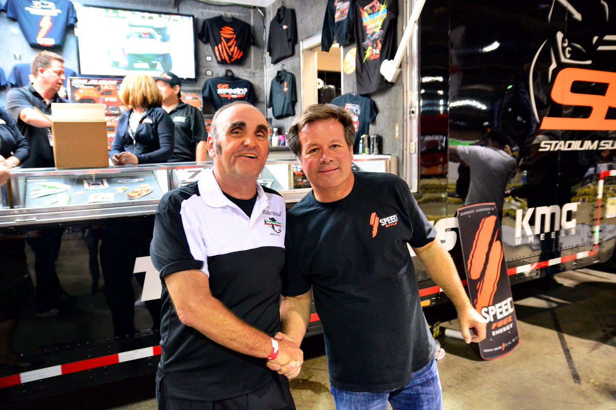 italo_speed's tweet photo. Pleasure meeting you today Robby.

#robbygordon #robbiegordonsstadiumtrucks #longbeachgrandprix #toyotagrandprixoflongbeach #italospeed https://t.co/76SRfTsrBO