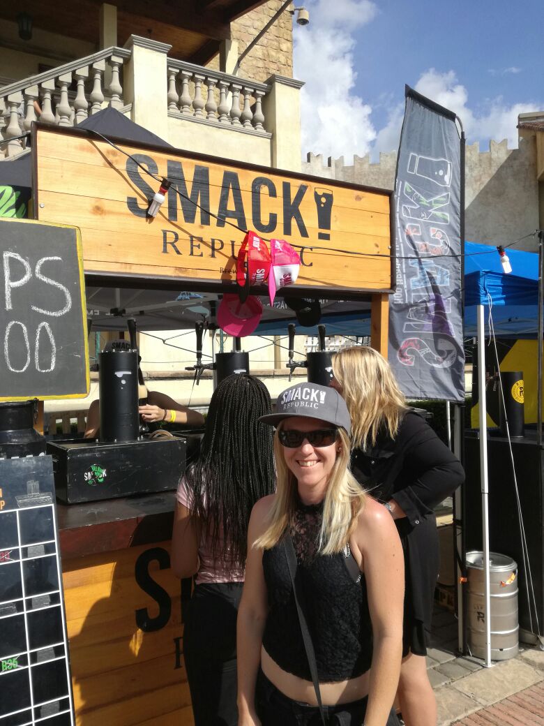 brewbevequip's tweet photo. @SMACKRepublic Good times 🍻#craftbeer https://t.co/5ByD0CoAgW