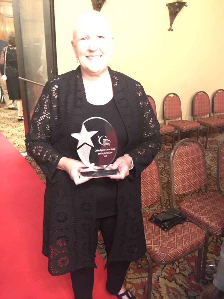 jfonz34's tweet photo. Tammy Hodge is the 2017 recipient for Crabby Against Cancer Award #dancingforacure @BlythevilleCN @CN_TomH @CN_MarkB https://t.co/SpoGea0Dg0