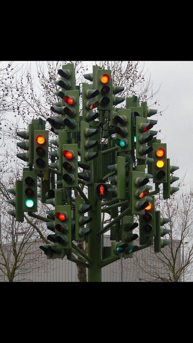 الواقع متشابك لهذا تكثر أخطاءنا ..