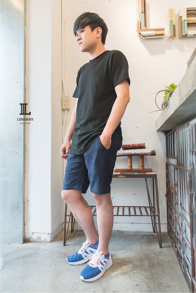LIBRARYTAIWAN's tweet photo. @PUMA B.O.G Limitless Lo evo KNIT S
針織清爽的藍白配色，炎炎夏日的最佳鞋款！
▍LIBRARY 線上購買 ▍
鞋 ➟ https://t.co/6wzsEiDTY8
#BOGLIMITLESS #evo #KNIT #LIBRARYTW https://t.co/hPxSo91ynm