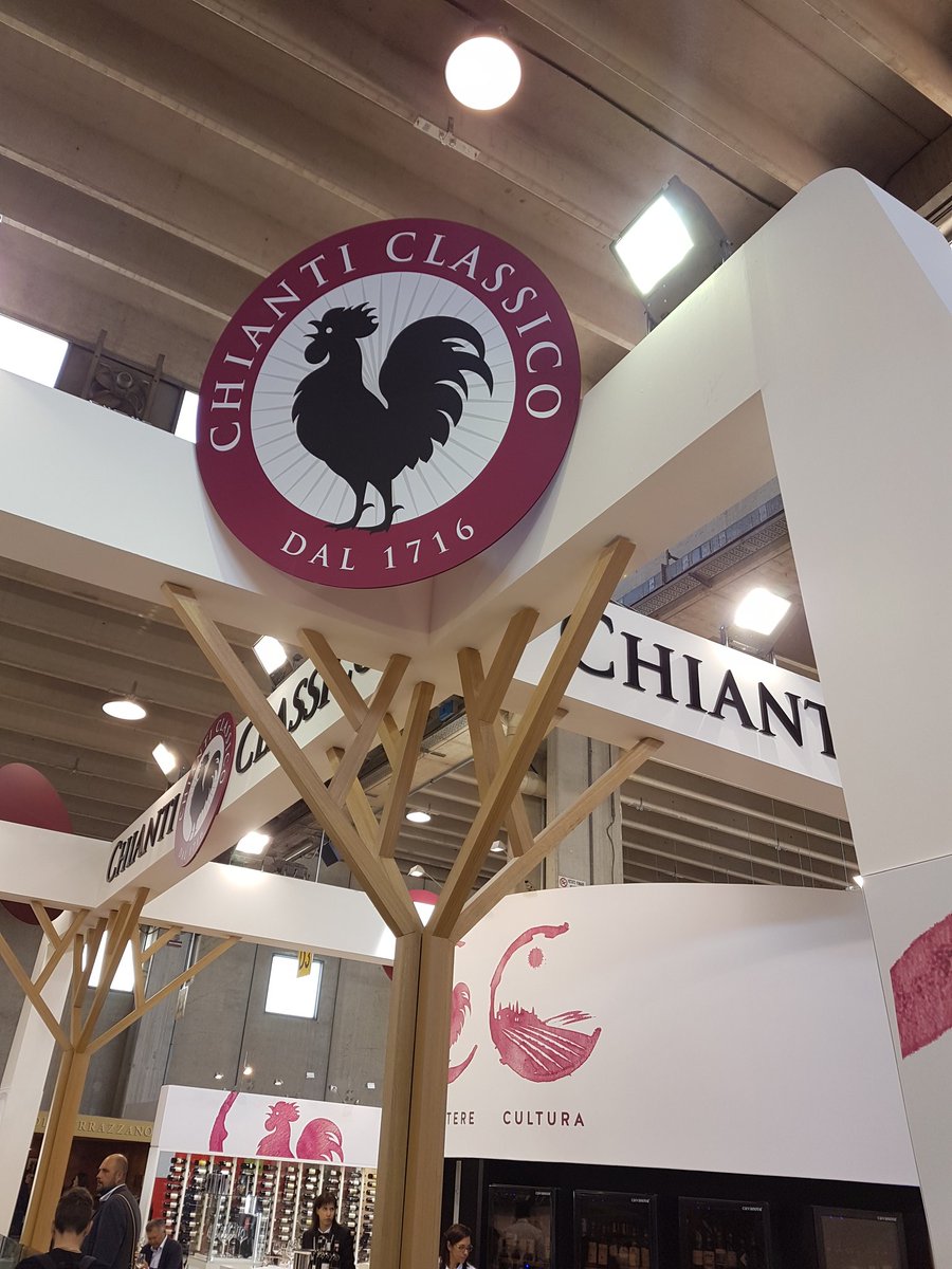 IVignamaggio's tweet photo. E che questo #vinitaly 2017 abbia inizio! #vignamaggio Pad.9 D2 Venite a trovarci! #chianticlassico https://t.co/Vi19mPkSUm