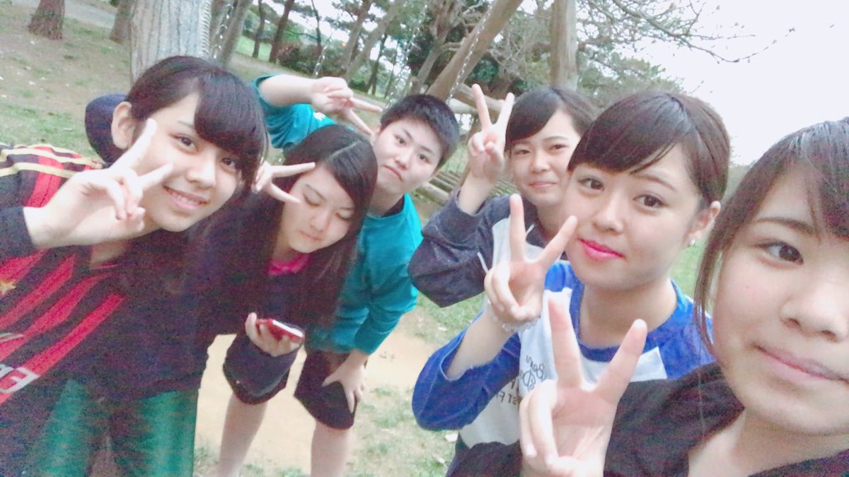 SEINANNA__'s tweet photo. 今日もたのしかった！！🤡
ずっとブランコ（笑）
明日から また別々だ〜お互いがんばろう🙋🏼 https://t.co/Ay1bF3Irws