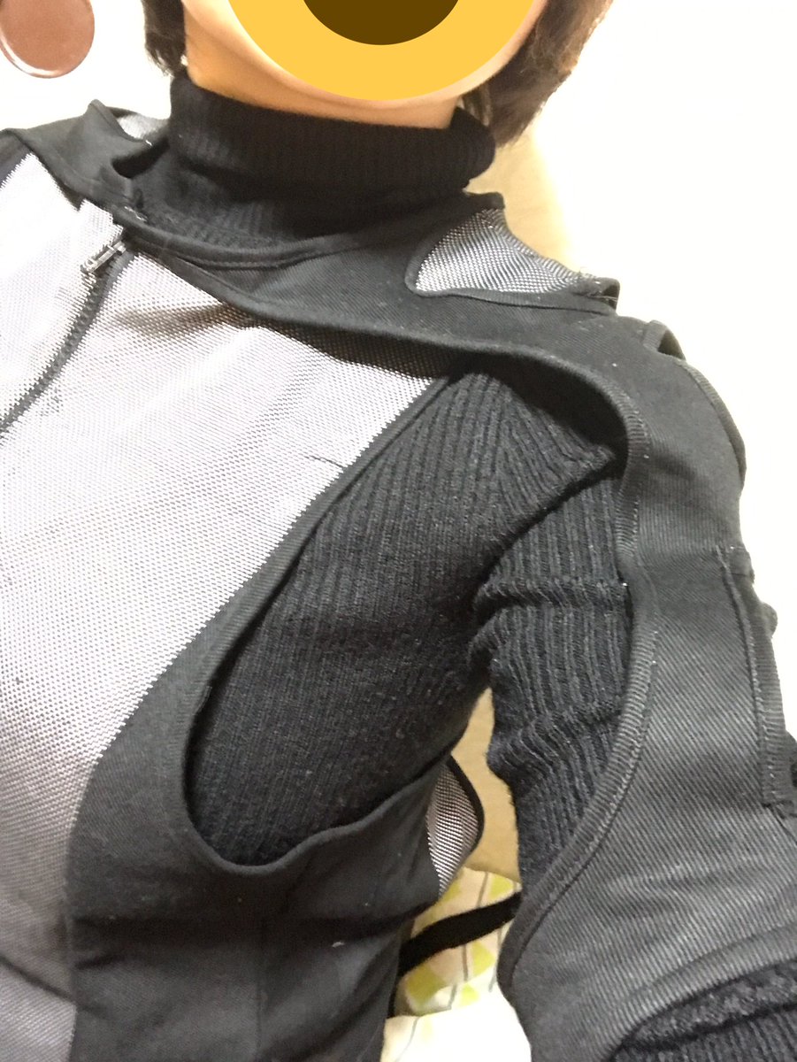 解凍P-MODEL衣装製作記録 とりあえずいらない生地を使い、仮縫で適当に