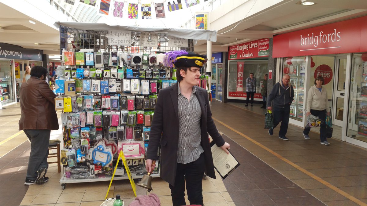 Winsford_Steve's tweet photo. Well done Ben Booth on becoming Winsford's first town Crier in over 50 years @winsfordnews @MiddlewichTC @Winsfordtc @djthemount1 https://t.co/vdgzGeBs5X
