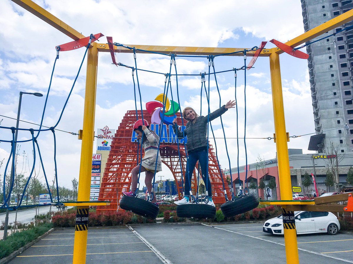 Eğlencenin zirvesi Macera Kalemizden geçiyor 👍🏽#tirmanmaduvari #zipline #outdoorchildren #denizli #aquamallavm #wallandtr #eglenceninzirvesi