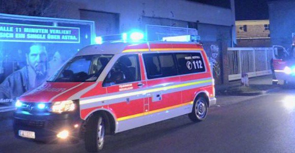 Unglücksort alte Papierfabrik: Jugendlicher (16) stürzt 7 Meter in die Tiefe #Düsseldorf
bild.de/regional/duess…