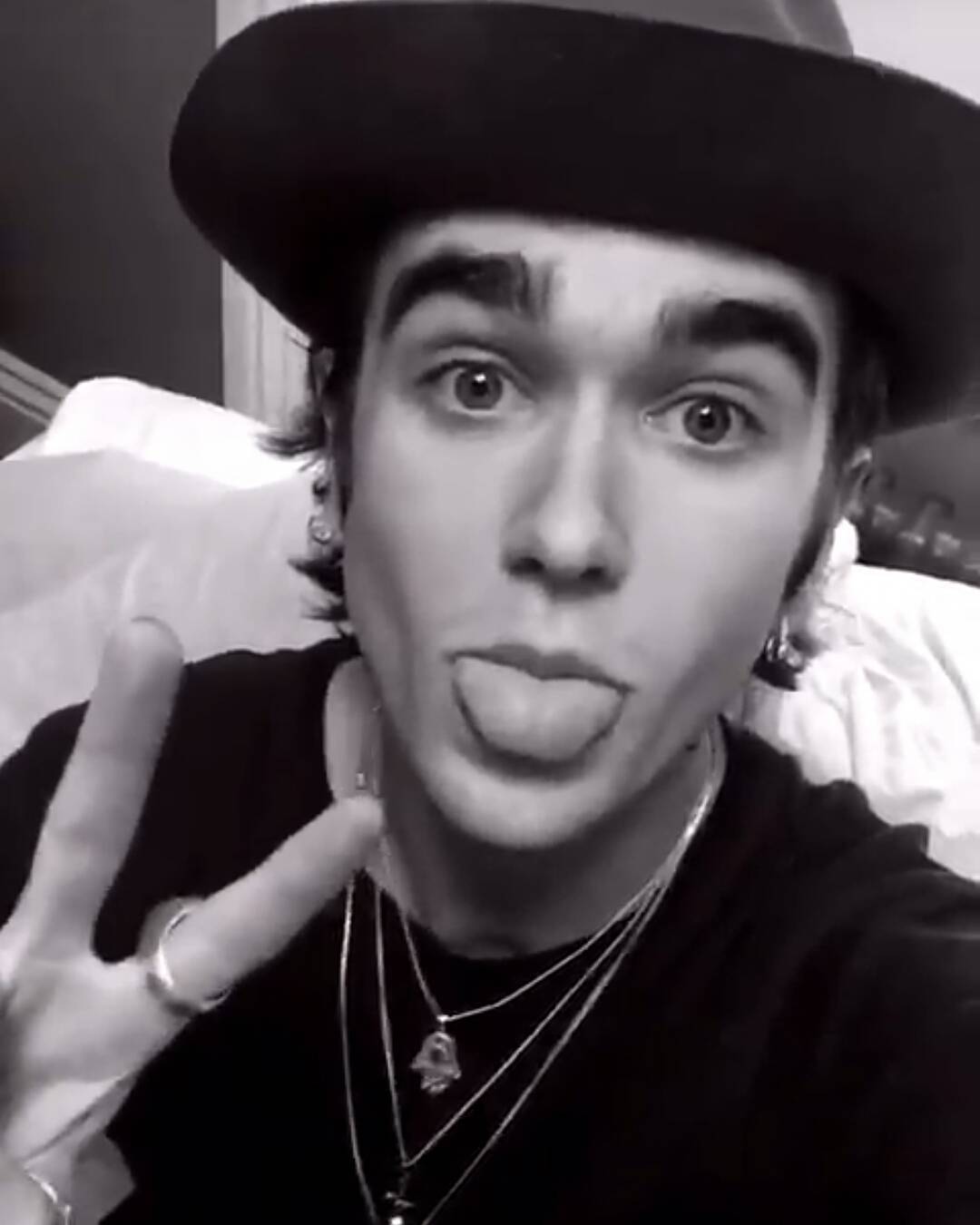  happy Birthday from Italy baby! Iove you so much 