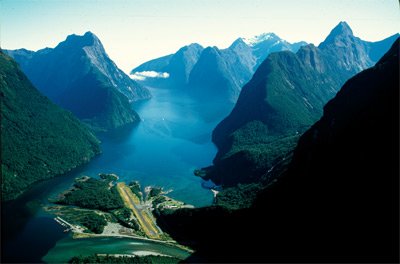 _IamFisherman's tweet photo. Fly fishing in New Zealand.
#fishing #fisherman #fish #NewZealand https://t.co/FLeJRil5Or