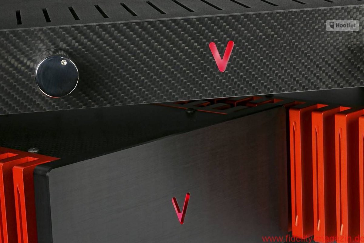 FIDELITYMAGAZIN's tweet image. #Valvet Soulshine / A4 – #Bass erstaunt!
#highend2017 #Verstärker #Röhre #fidelitymagazin

goo.gl/hWBZ26