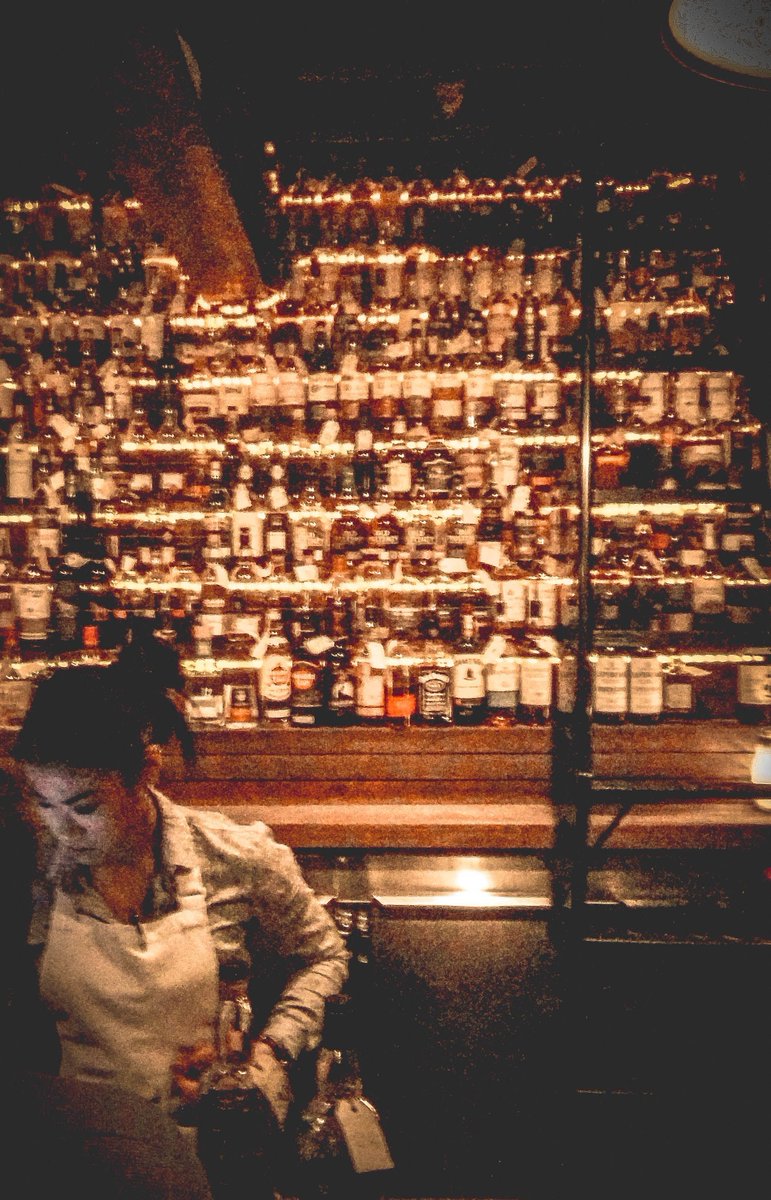 the_gastronomad's tweet photo. Unbeatable whiskey selection!
#sydney #thebaxterinn #whiskey #bar #theoutbound #getoutandgo #hungrygowhere #thisherelife #foodgasm https://t.co/S923AlBKdm