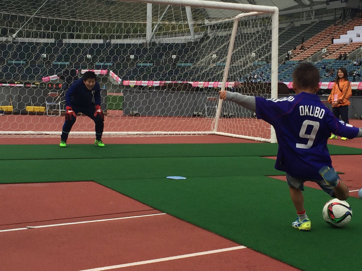 Jfaなでしこサッカー En Twitter 試合前のピッチ周りでは 元なでしこジャパンgk海堀さんとのpkチャレンジやミニゲームが行われています キリンチャレンジカップ17 4 9 熊本 T Co 8duk2ku4ou Jfa Nadeshiko がんばるばい熊本 T Co Q7qfzaihcy Jfaなでしこサッカー En Twitter 試合前のピッチ周りでは 元なでしこジャパンgk海堀さんとのpkチャレンジやミニゲームが行われています キリンチャレンジカップ17 4 9 熊本 T Co 8duk2ku4ou Jfa Nadeshiko がんばるばい熊本 T Co Q7qfzaihcy