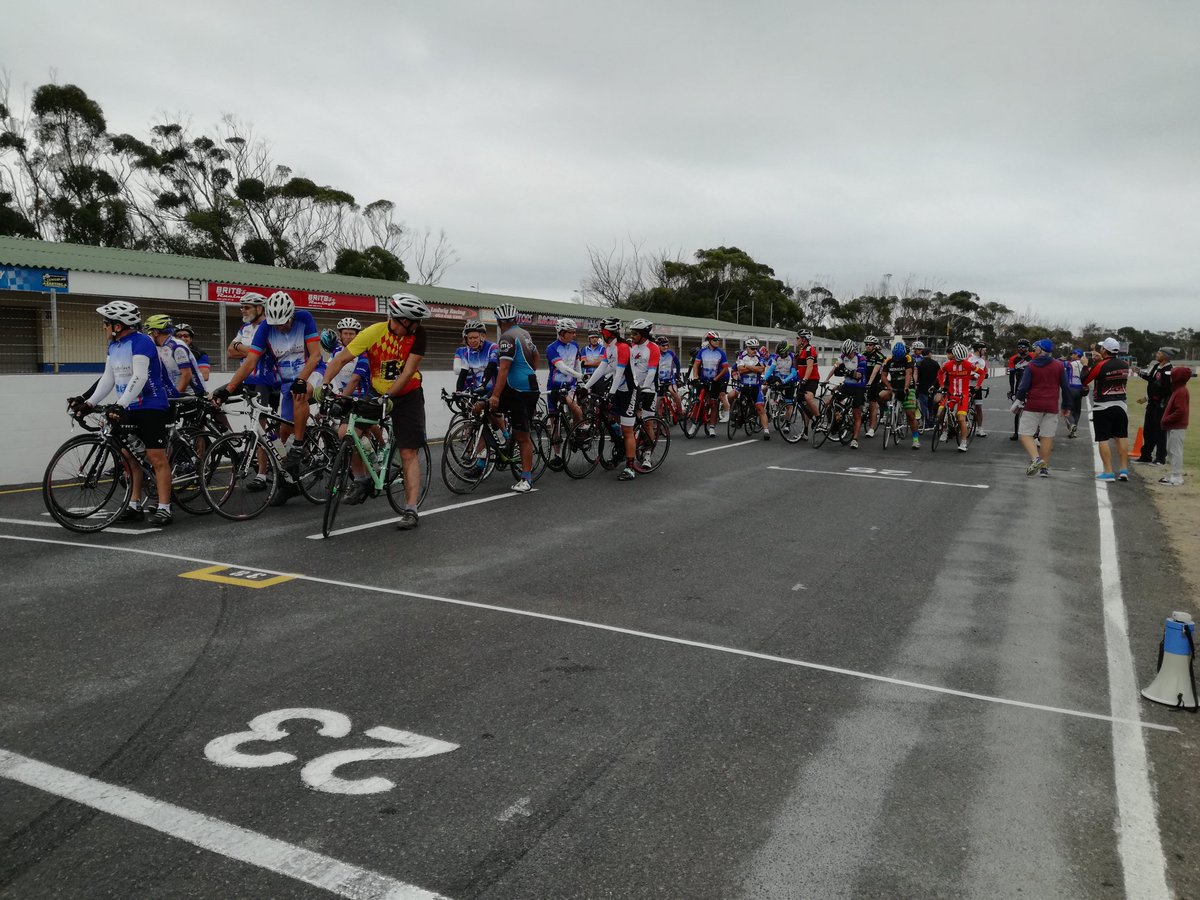 OutridersCycleClub tweet media