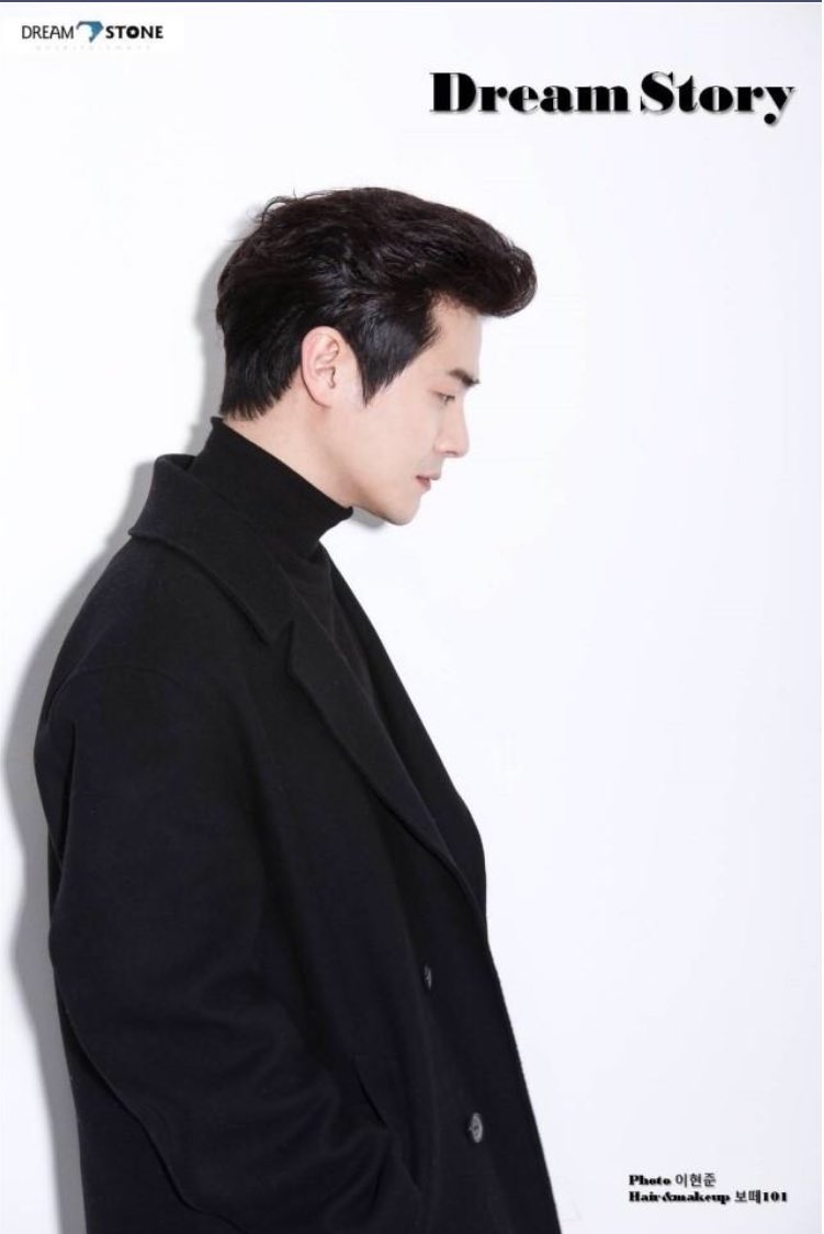actor0110's tweet photo. 회사 화보 샤샷~ https://t.co/LodpxWO4Nd