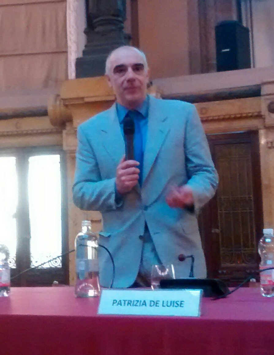 ConfesLiguria's tweet photo. Massimiliano Spigno è il nuovo presidente di #Confesercenti #Genova: eletto all'unanimità, succede dopo 4 mandati a Patrizia De Luise https://t.co/DJxn0inIY3
