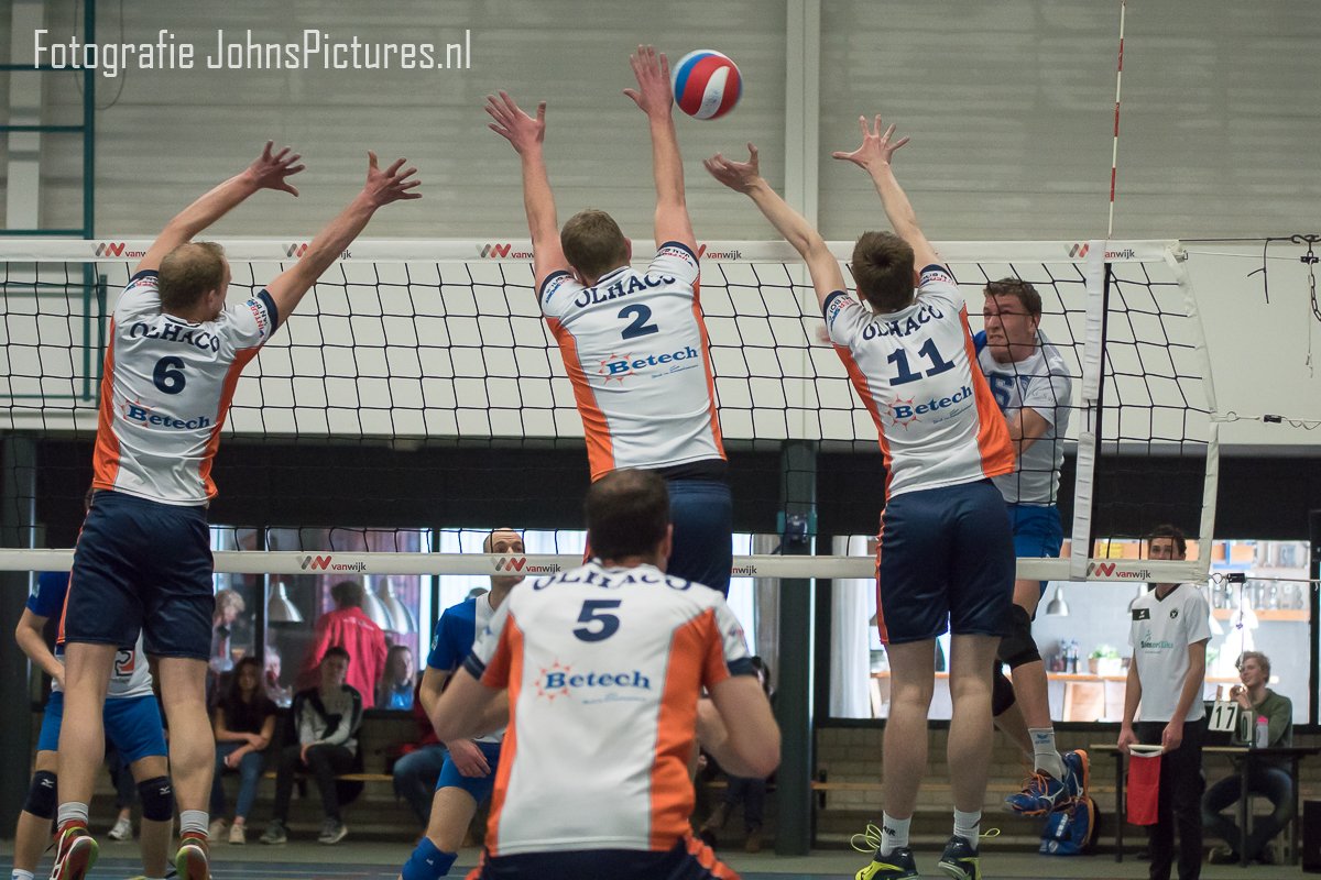 JohnspicturesNL's tweet photo. Foto reportatge #topdivisie #volleybal #nevobo @VVCOMPAEN  @Olhaco https://t.co/uGeuuOuw0S #sony #volleypictures #sportfotografie https://t.co/HUiwMBWni7