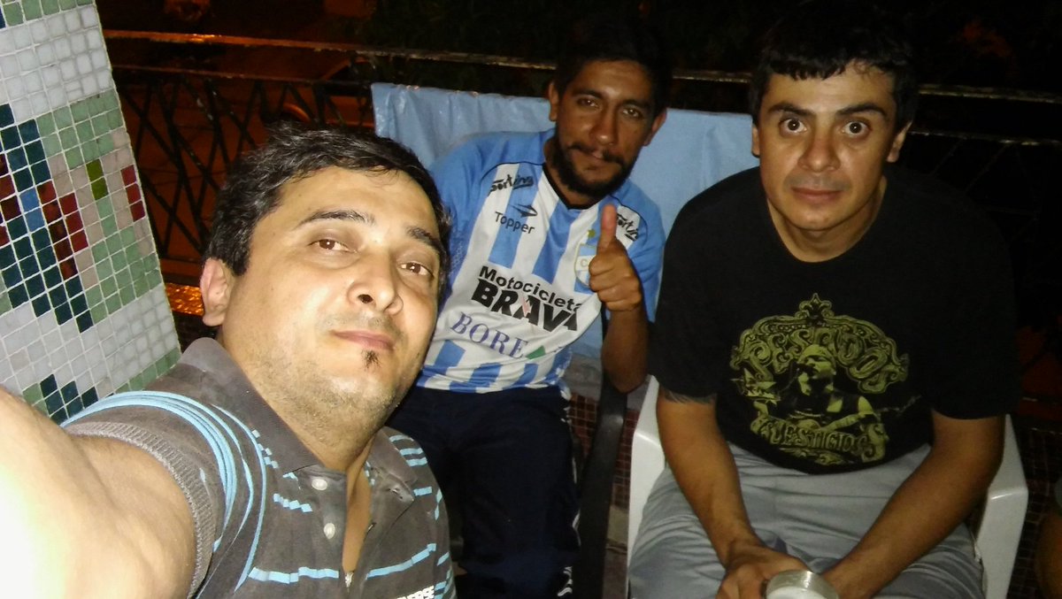 decanodiablito's tweet photo. #EsteFind soy pablo atras leandro y claudio saludos desde tucuman aguante el decano y el diablo lindo programa https://t.co/ivvEE4zCgK