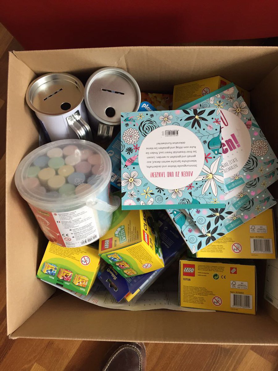 Alles bereit für das heutige "Kinderfest" und den Kostümwettbewerb - wir sehen uns um 14 Uhr #pulseofeurope #Essen #Hirschlandplatz