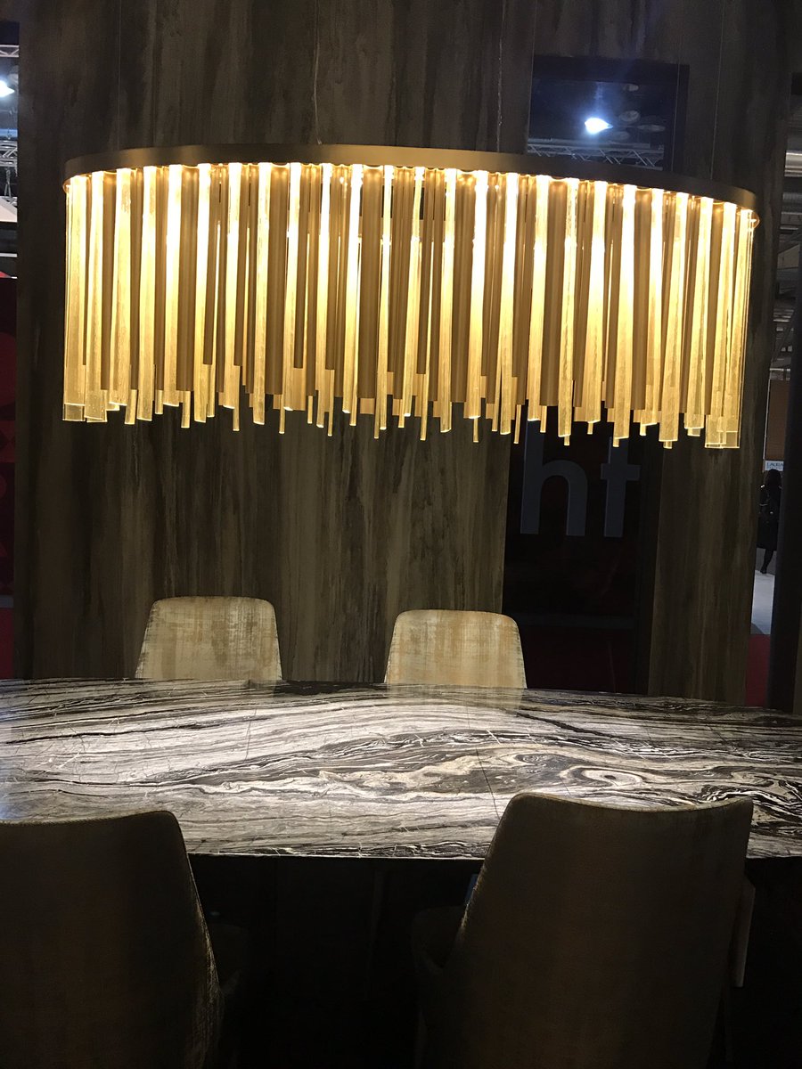 DesignByOmer's tweet photo. So glad that it was the year of lighting at @iSaloniofficial .
#lightjng #SaloneDelMobile #interiors #design #architecture https://t.co/Rzg2qb37KO